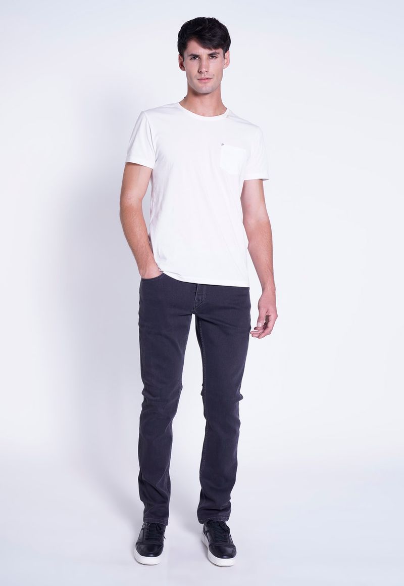 label-4
