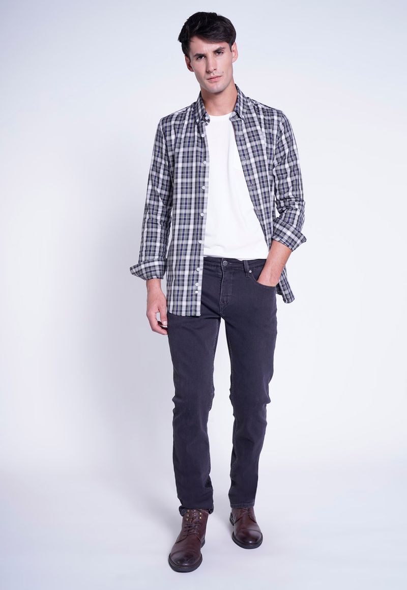 label-3