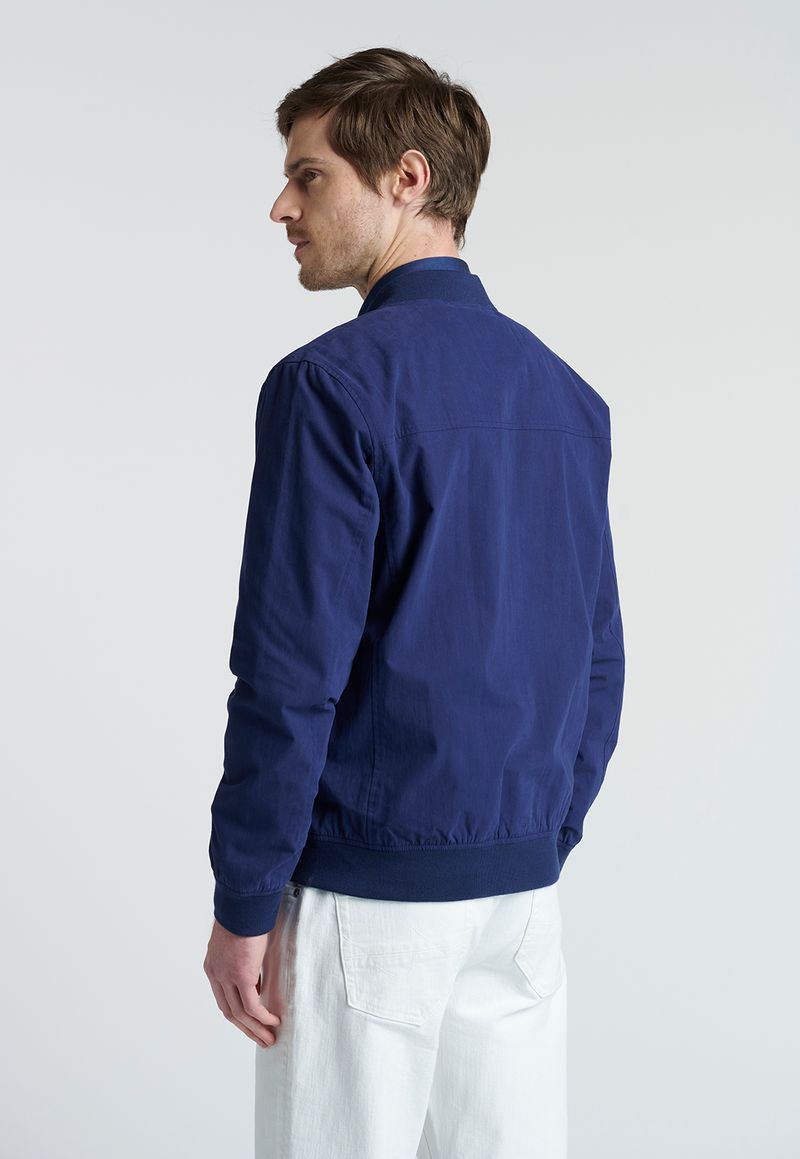label-3