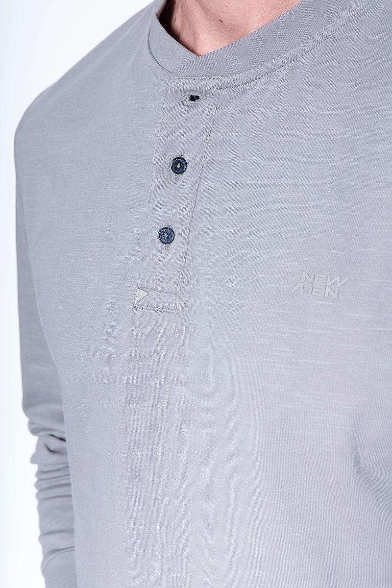 label-4