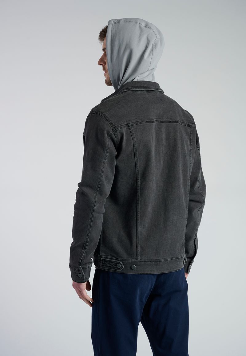 label-3