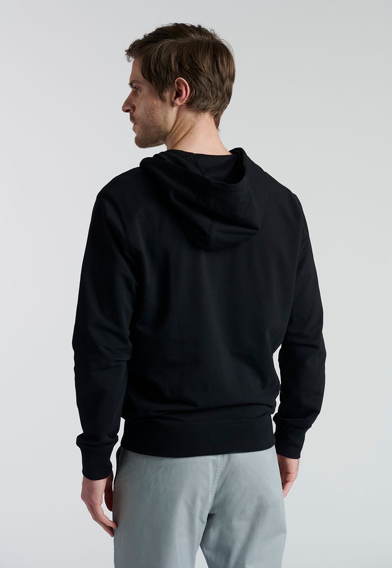 label-3