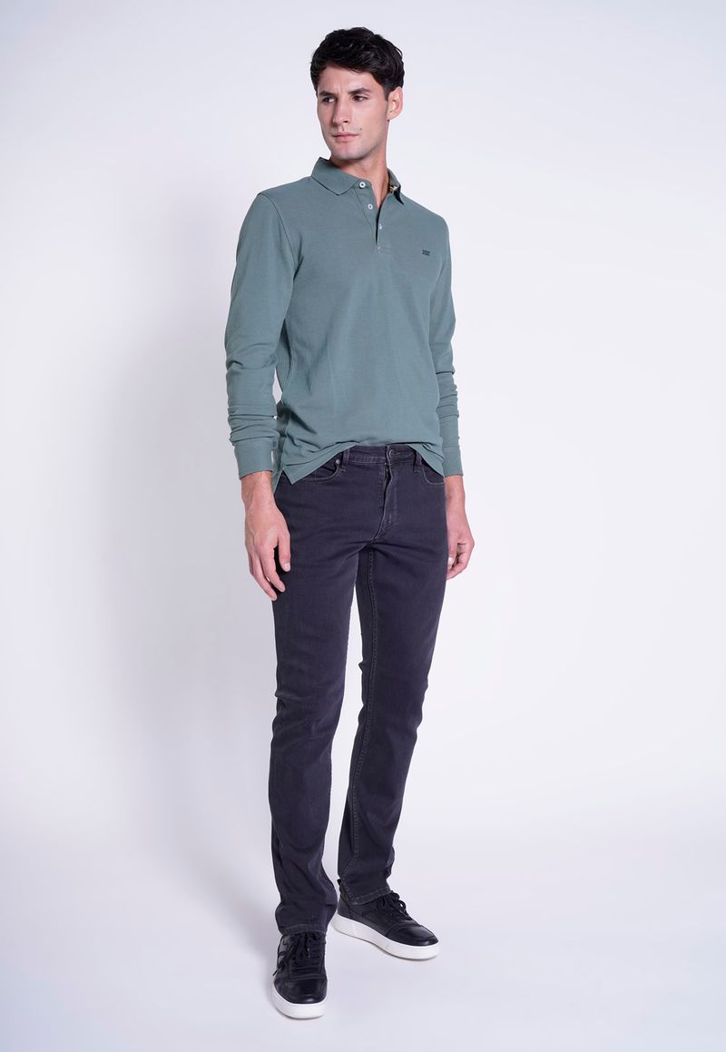 label-3
