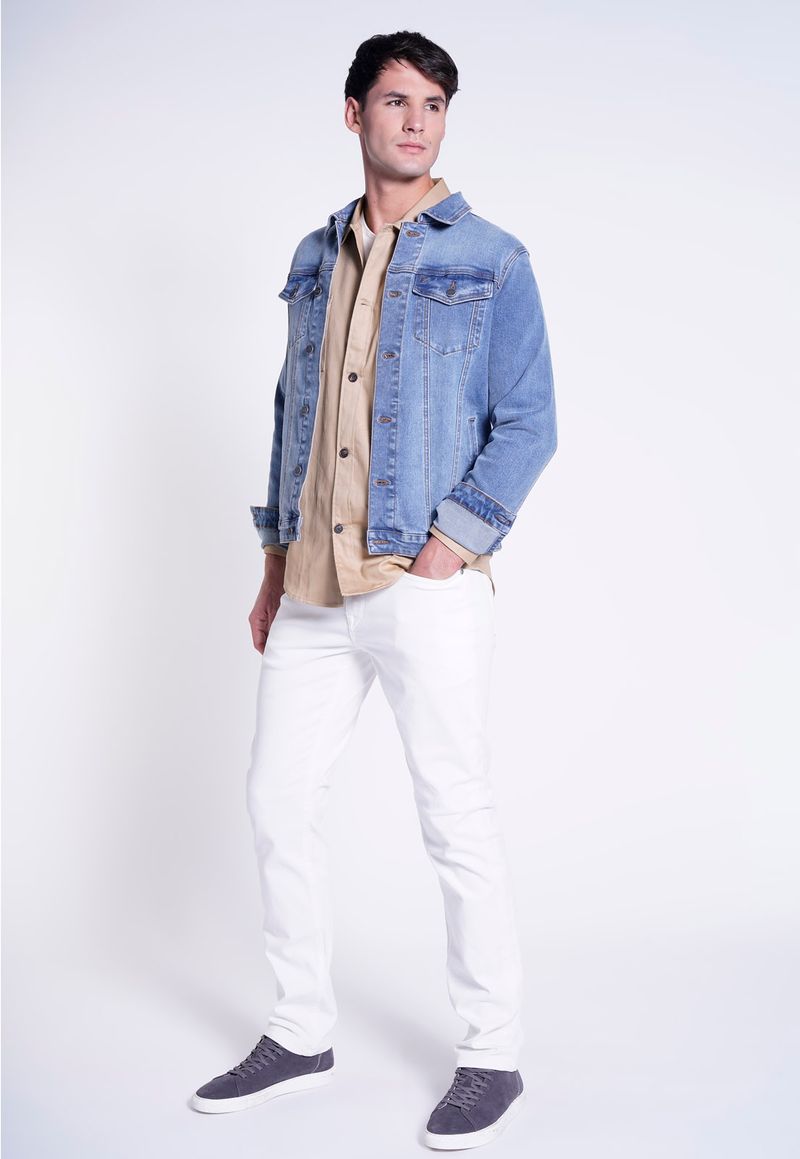 label-3