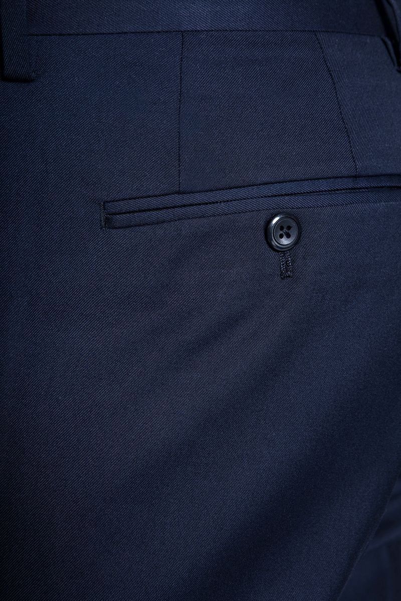 label-3