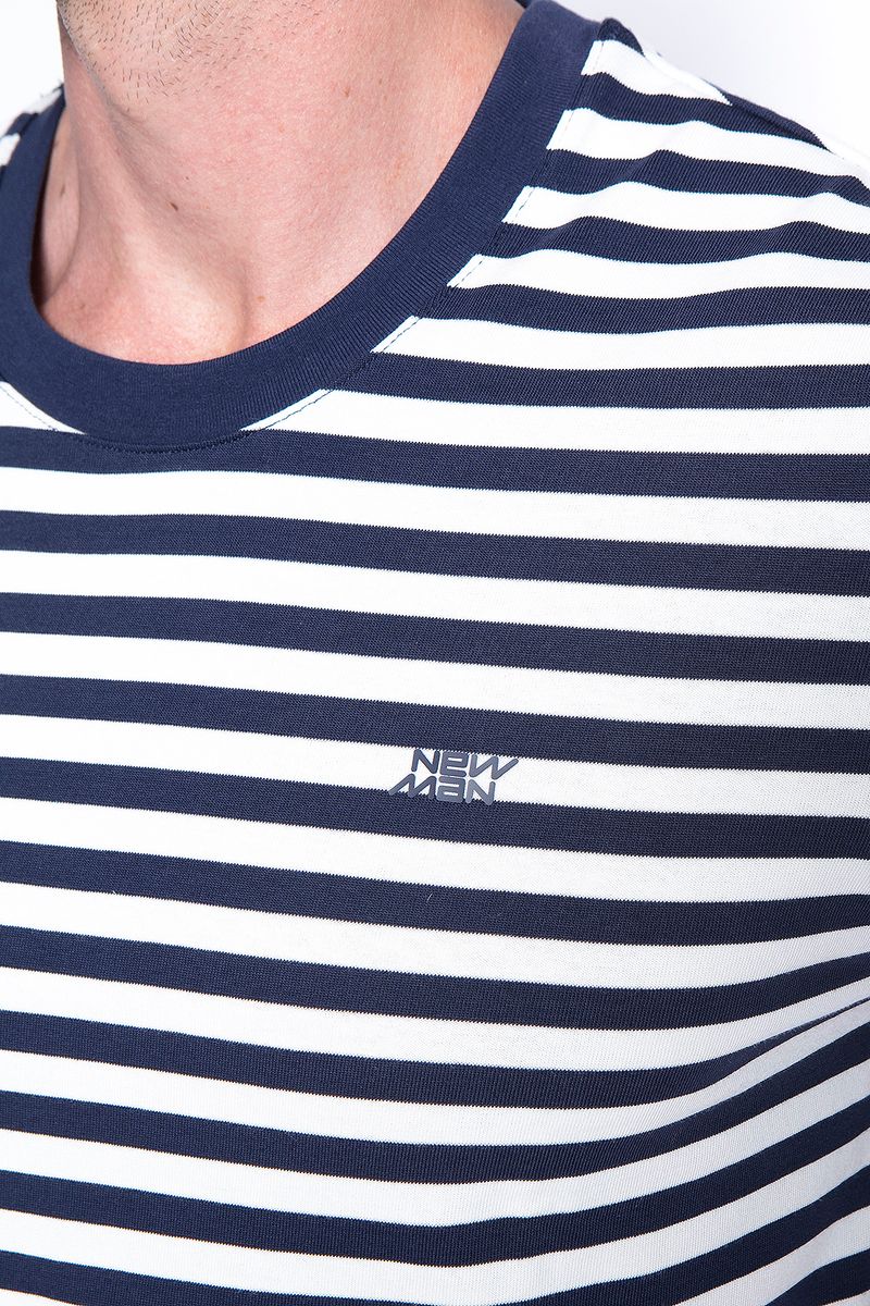 label-4