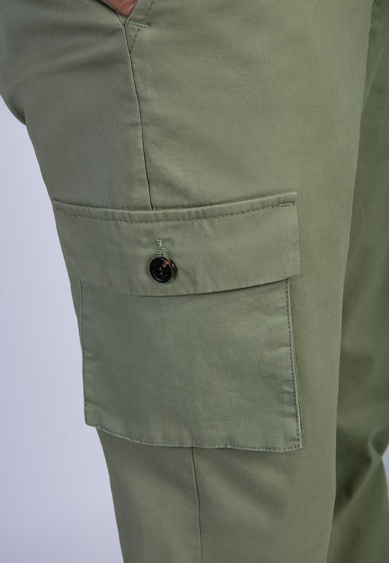label-3